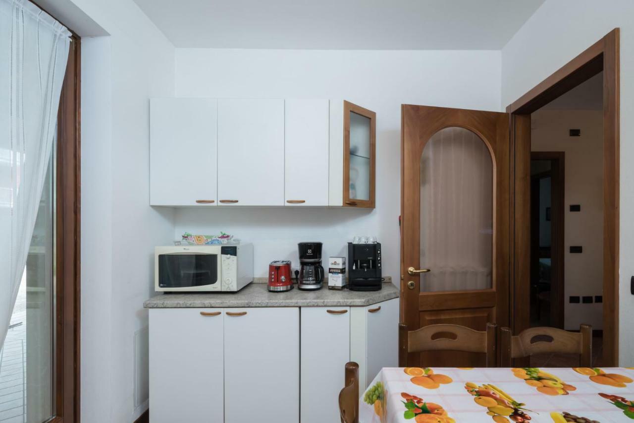 Bena Apartments Riva del Garda Exteriör bild